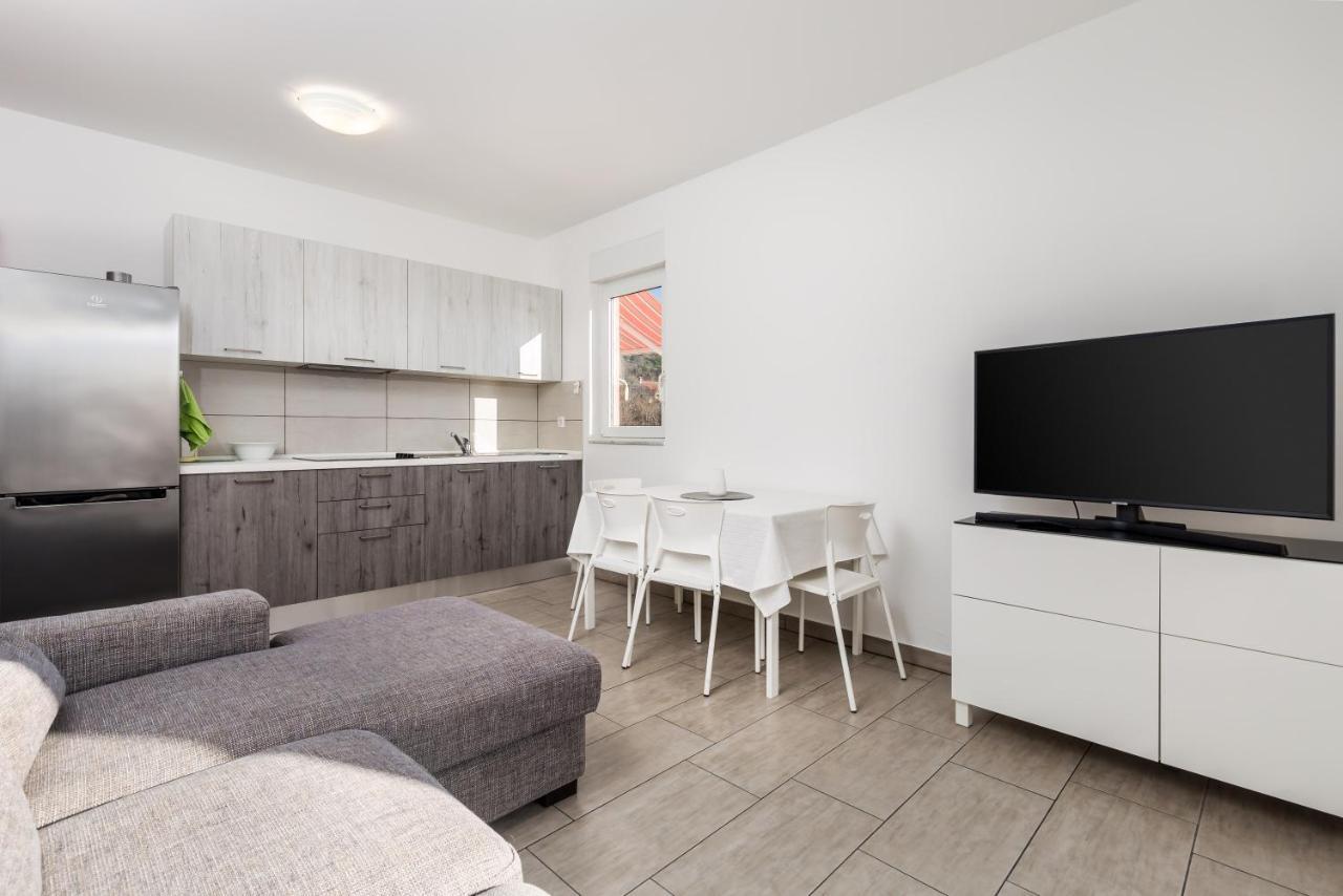 Apartment Tonka Barbat na Rabu Eksteriør billede